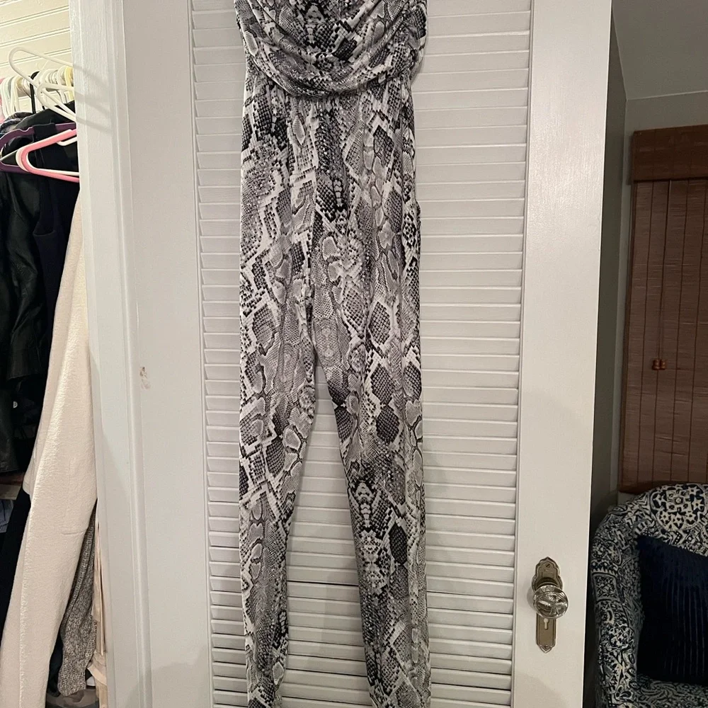 Snake/python pattern, super soft  XS jumpsuit - Picture 3 of 3